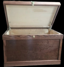 Tack Trunk w/bandage lid, brush tray/ dark walnut / FREE SHIPPING! - Greentrunksnmore